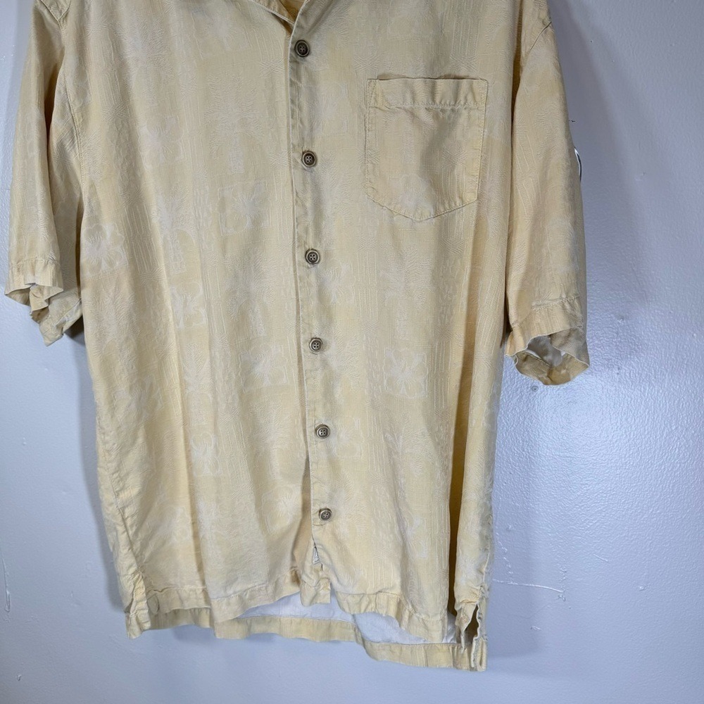 men's Tommy Bahama 100% silk yellow short sleeve button-down shirt medium - Picture 6 of 13